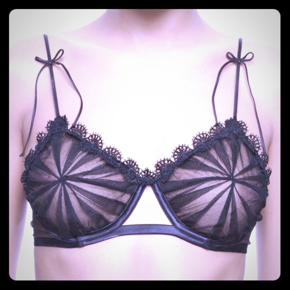 LA PERLA BLACK LABEL BLACK BRA 34B (size 2)